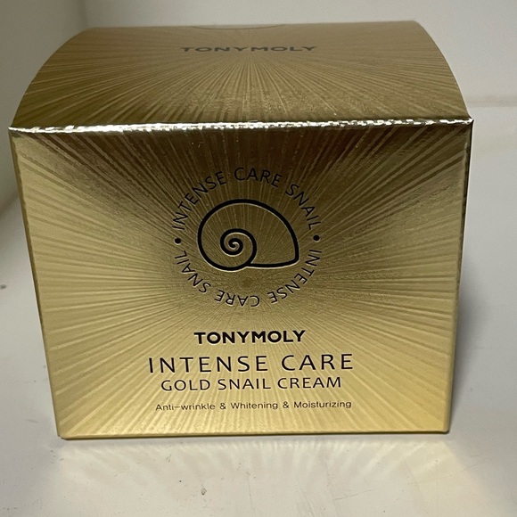 Gold Moisturizer Luxurious Skincare